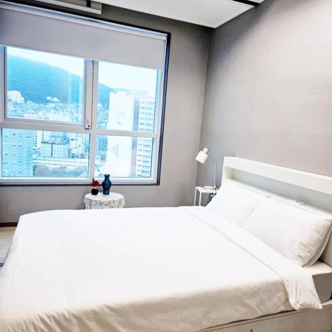 Brand New Residence With Family Busan 0*,  South Korea