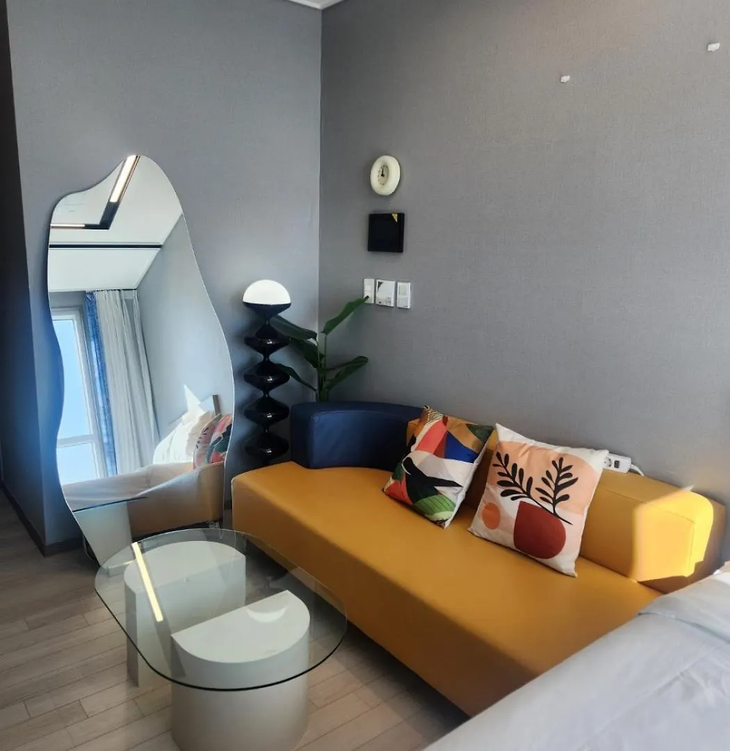 Apartment Brand New Residence With Family Busan