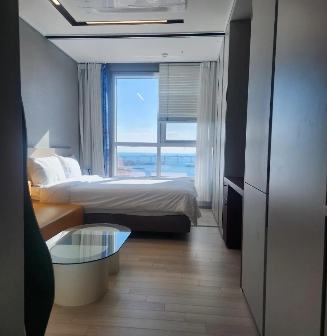 Brand New Residence With Family Busan 0*,