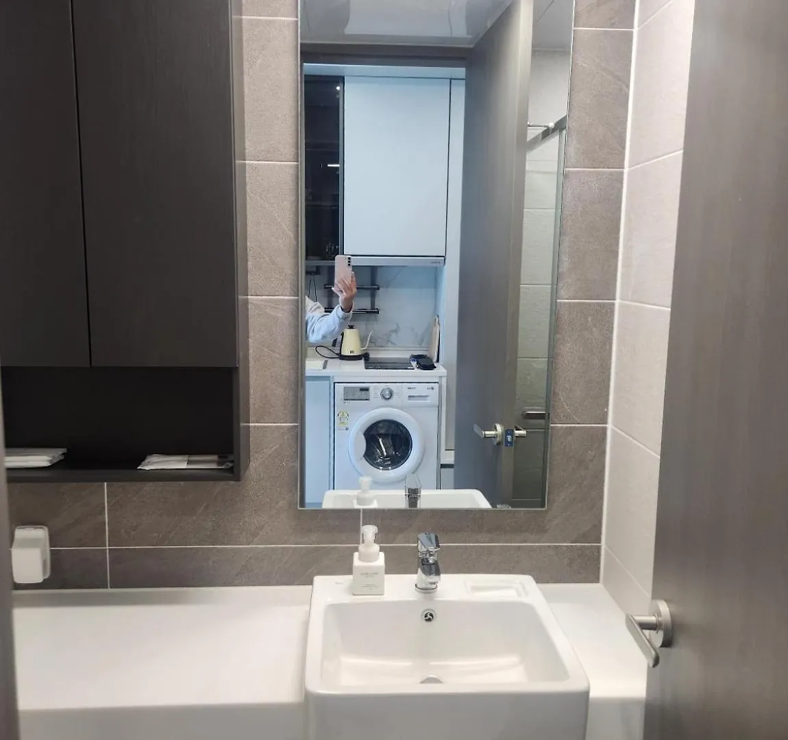 Apartment Brand New Residence With Family Busan