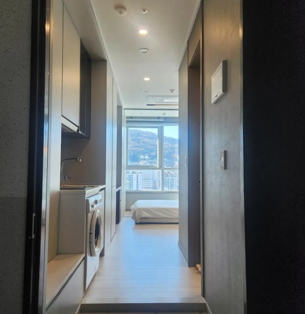 Brand New Residence With Family Busan 0*,  South Korea