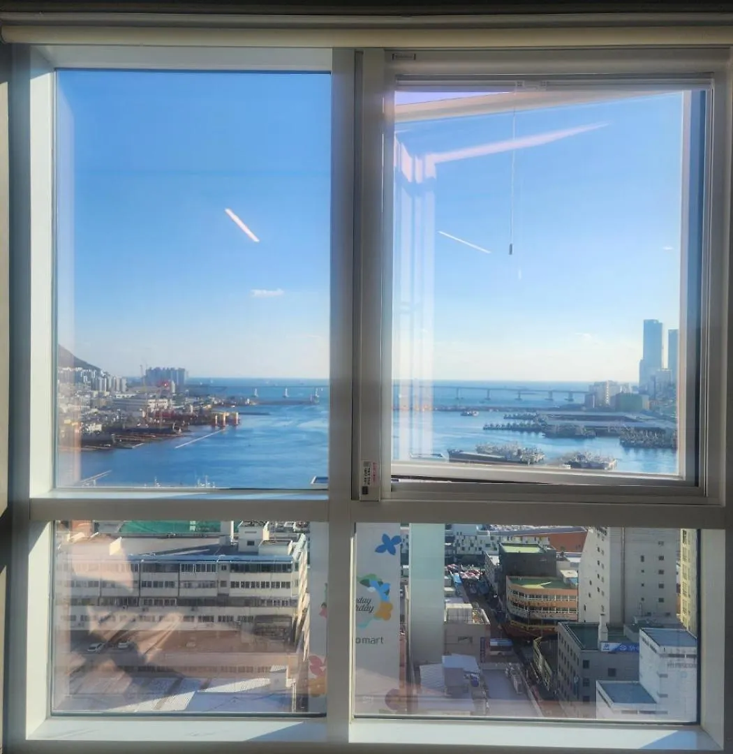 Brand New Residence With Family Busan