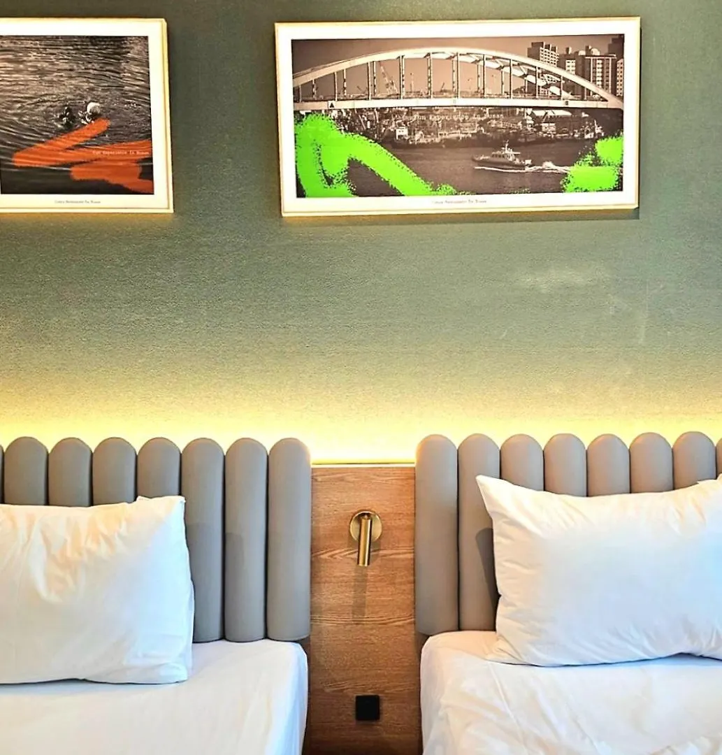 Brand New Residence With Family Busan 0*,