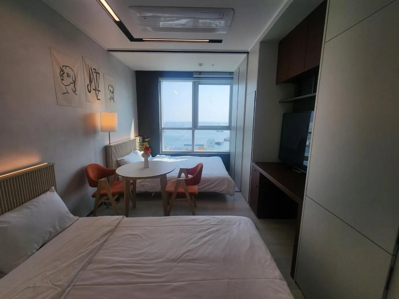 Brand New Residence With Family Busan 0*,  South Korea