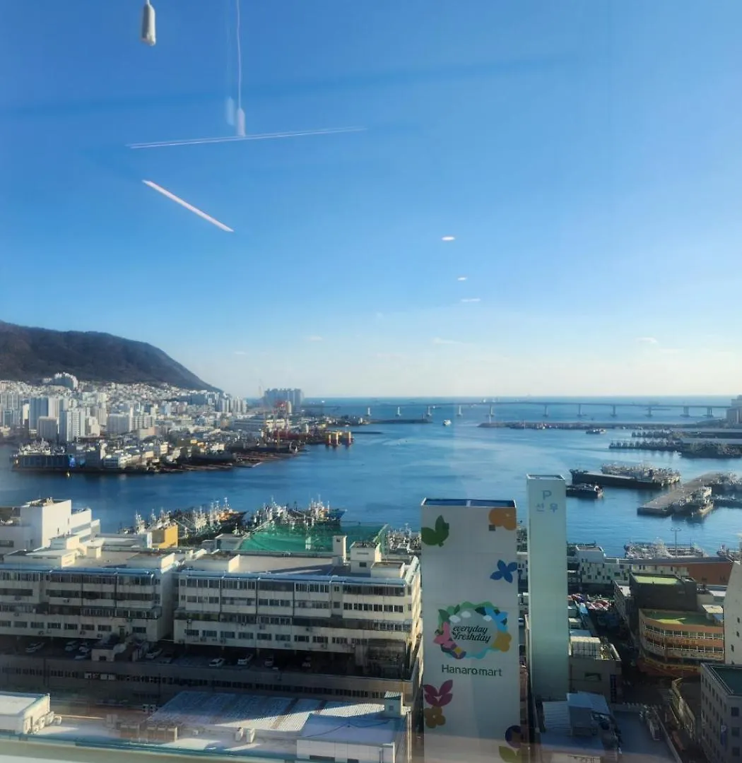 Brand New Residence With Family Busan