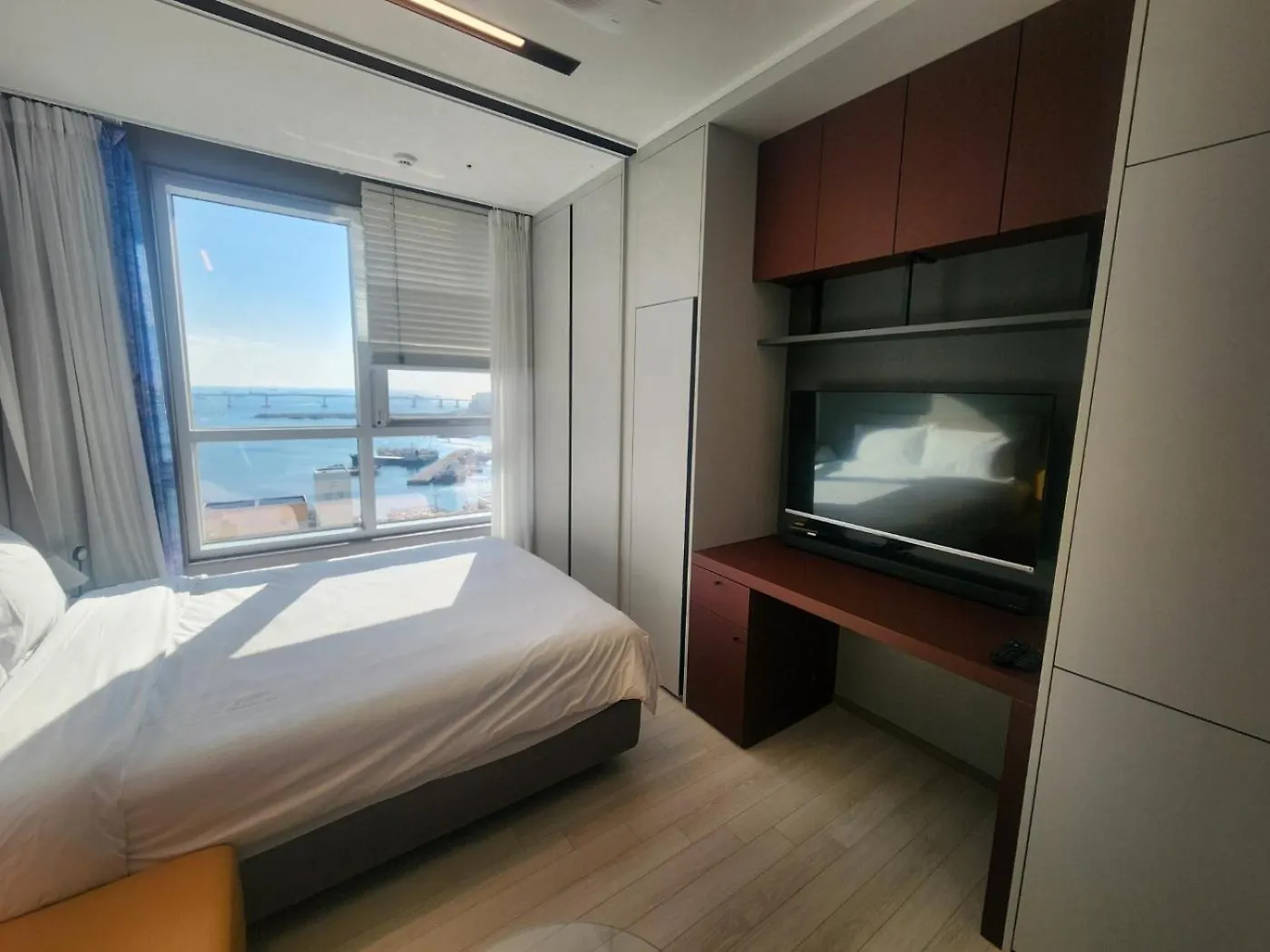 Apartment Brand New Residence With Family Busan South Korea