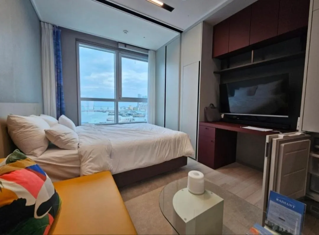Apartment Brand New Residence With Family Busan