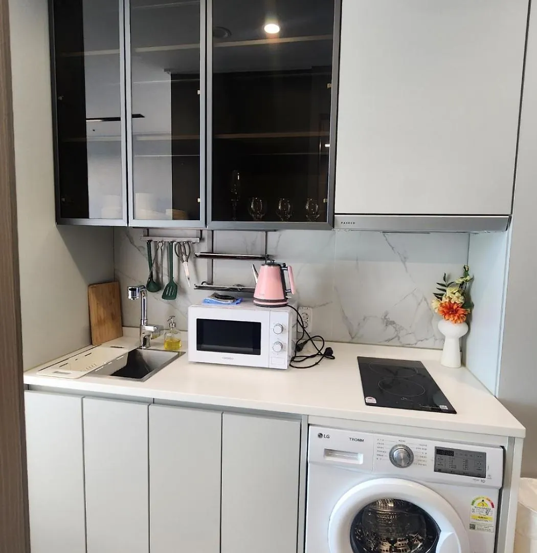 Brand New Residence With Family Busan 0*,