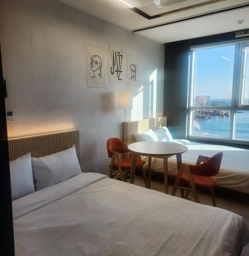 Apartment Brand New Residence With Family Busan