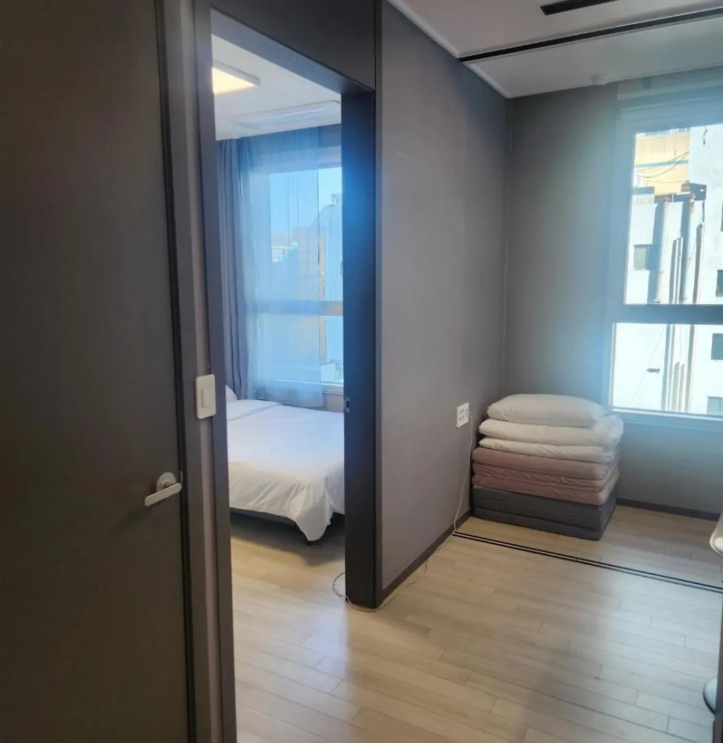 Brand New Residence With Family Busan