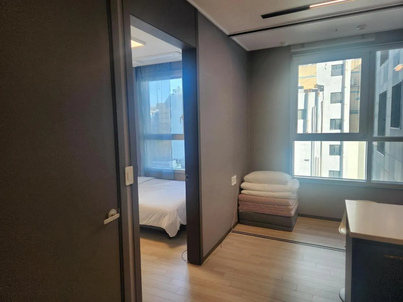 Brand New Residence With Family Busan 0*,  South Korea